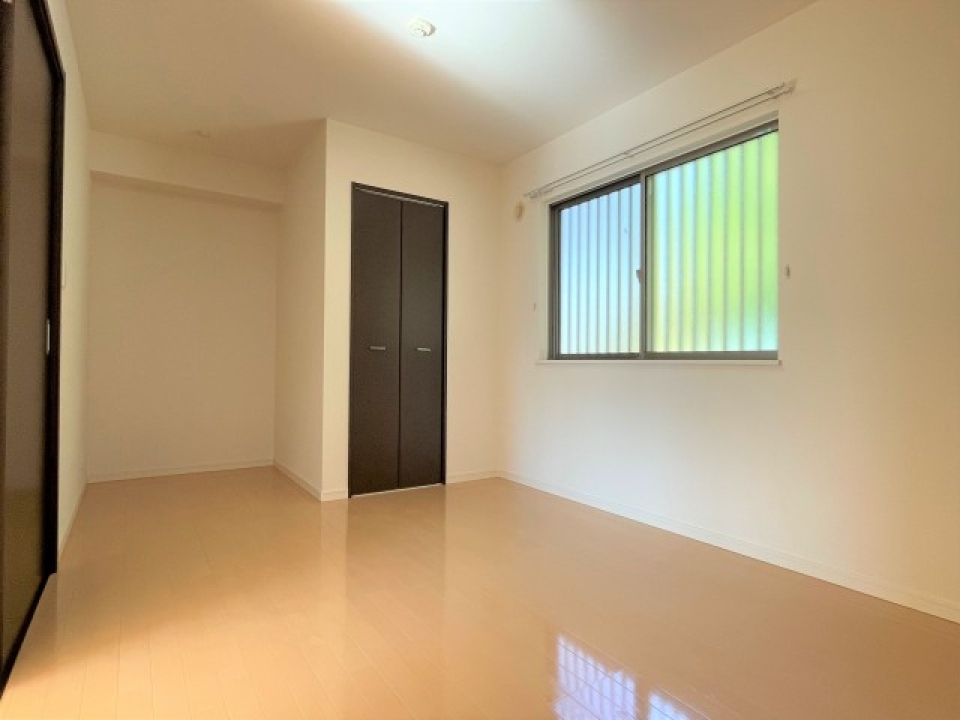 7.1帖の洋室。
