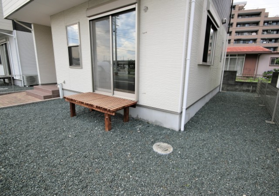 10坪の専用庭付き！