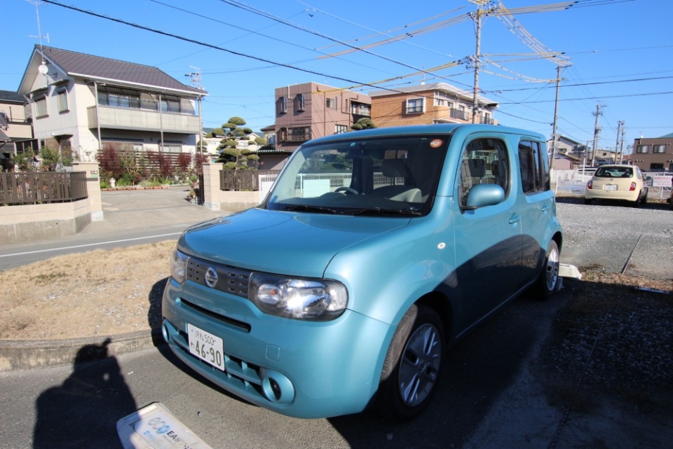 カーシェアリングもあり。200円/15分
