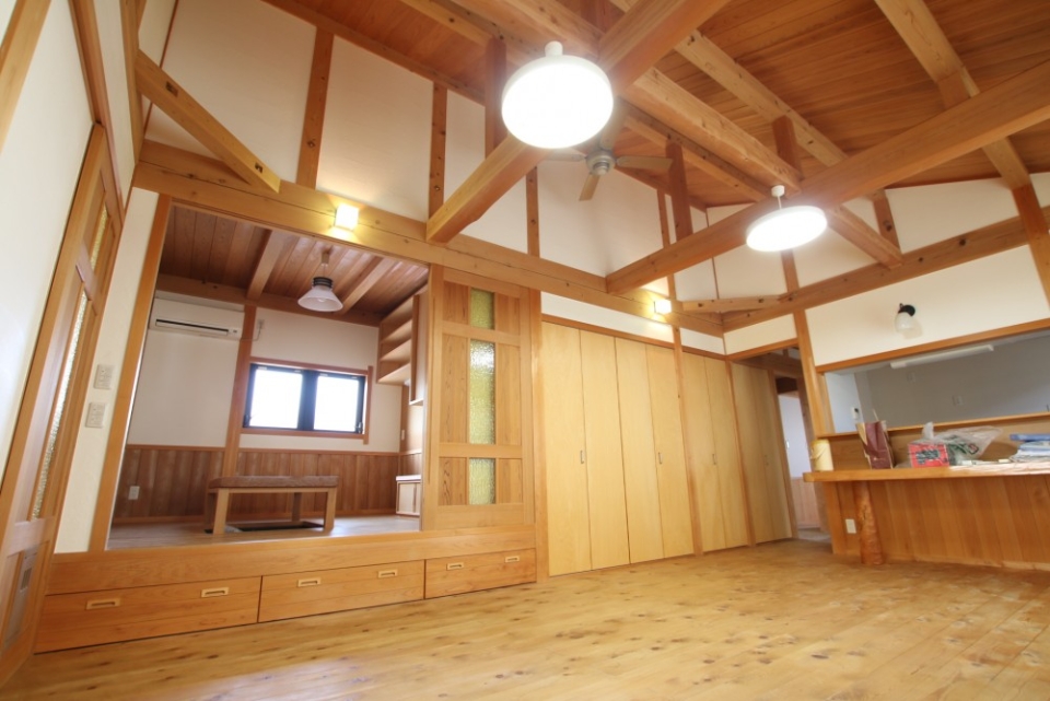 天井の高さは圧巻！