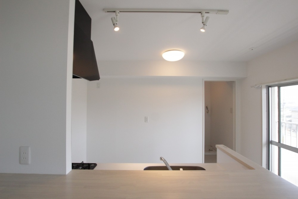 リノベーションされ全てのお部屋がきれいに仕上がってます。