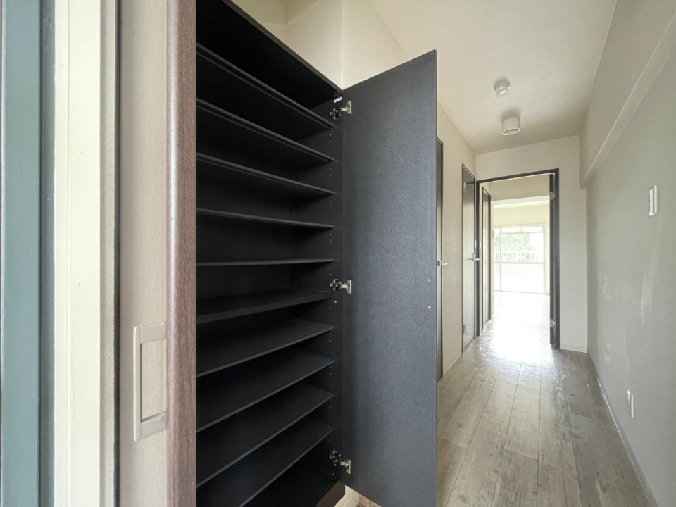 玄関収納もたくさん