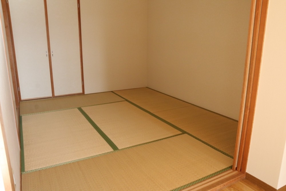 綺麗な畳の、いい香りがするお部屋