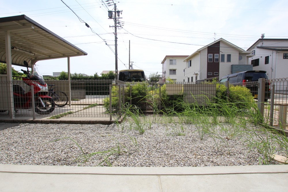 さえぎるものがなく開放的なMy garden。