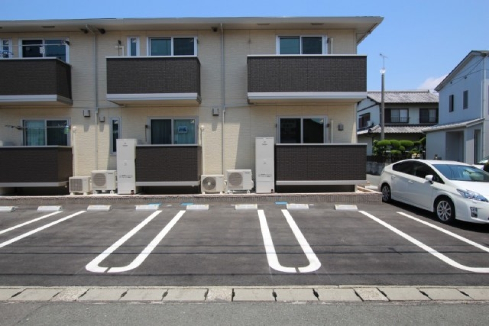 平置き駐車場で整備された外構です！