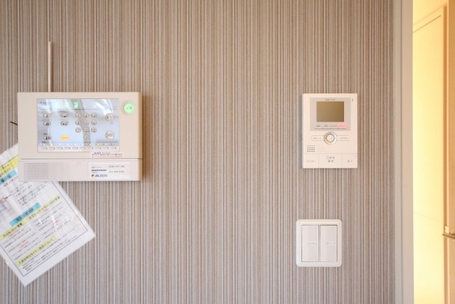 外部からの侵入からを感知する充実ALSOKホームセキュリティー。