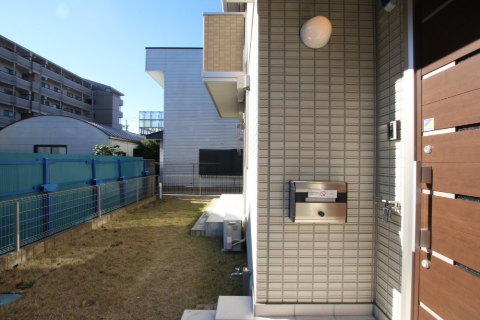 赤電近くの野口町の築浅貸家です！