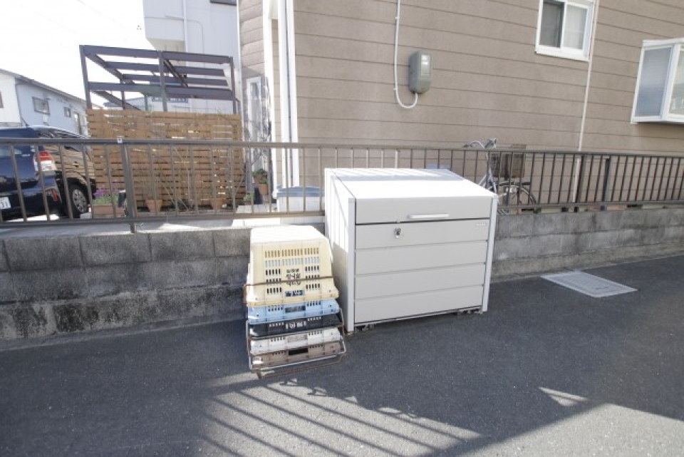 敷地内にゴミ置き場があるのは地味に嬉しい
