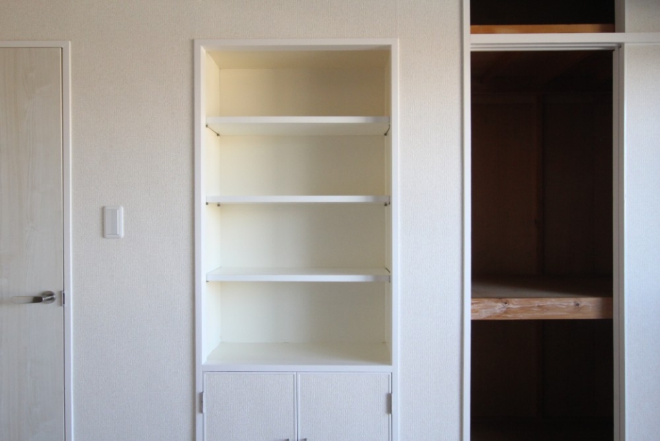 この棚の使い方を考えてるとワクワクします♪