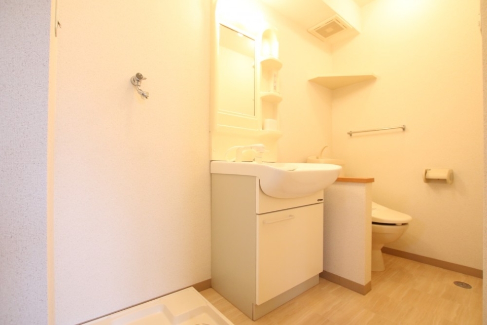 洗面室とトイレ一体型