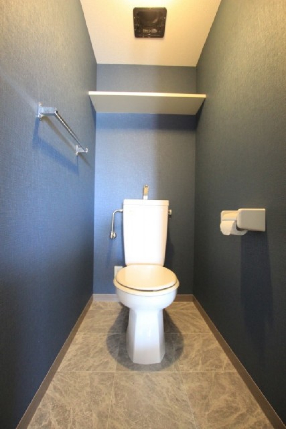 おトイレの壁紙ナイス！