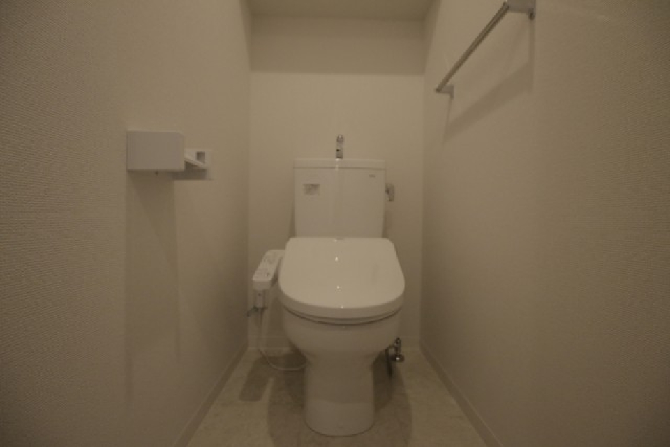 トイレにはさすがに洗濯物は干せません
