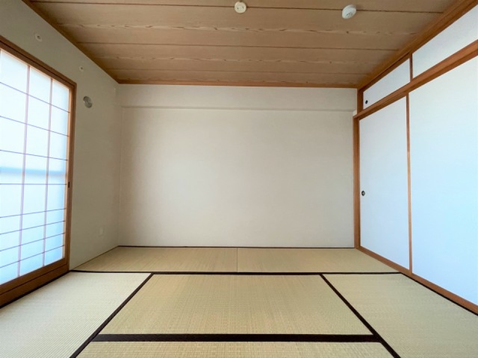 明るくてモダンな雰囲気の和室