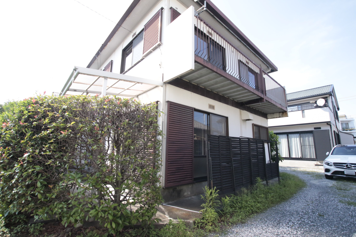 昔ながらの戸建です