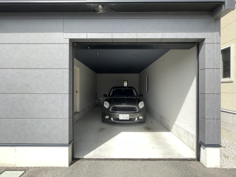 1台入れてもゆとりがある