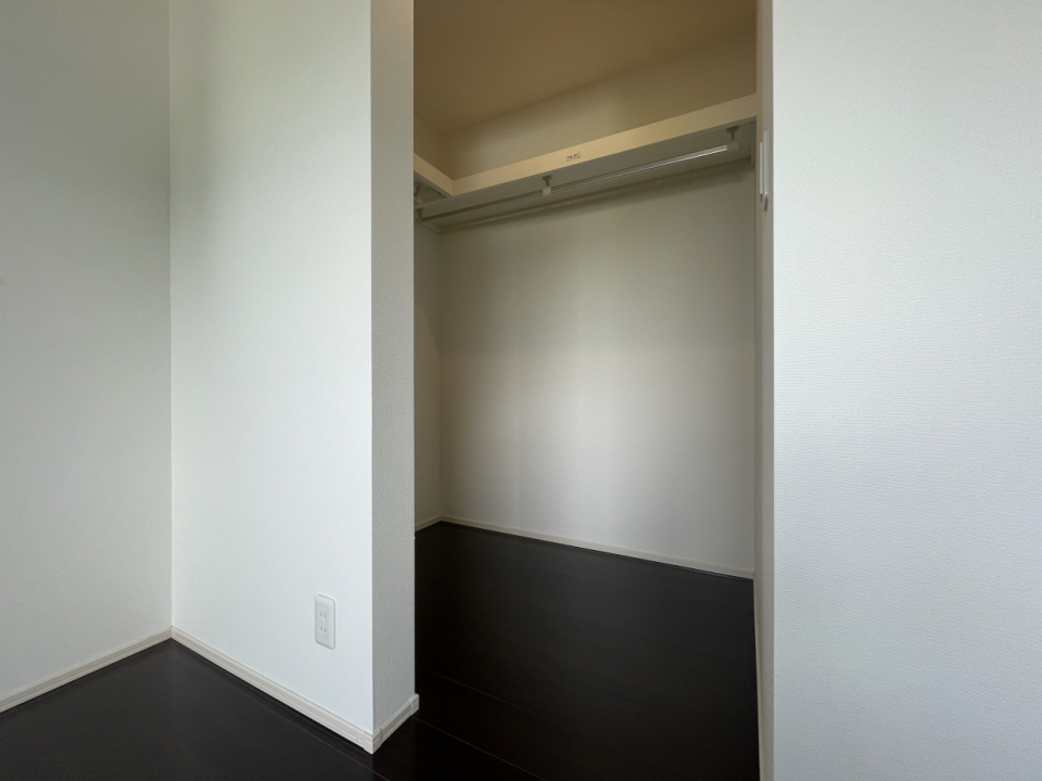 洋室どちらにもウォークインクローゼット付きという充実度