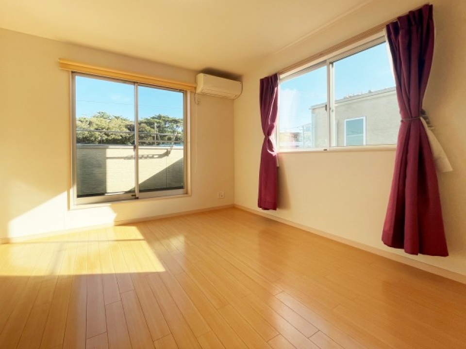2階には洋室が2部屋です