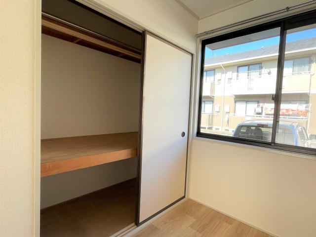 収納もついてます