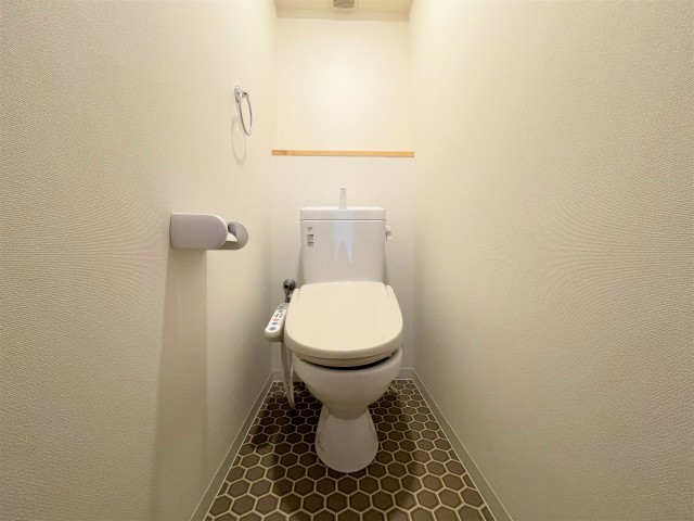 トイレはシンプルです。