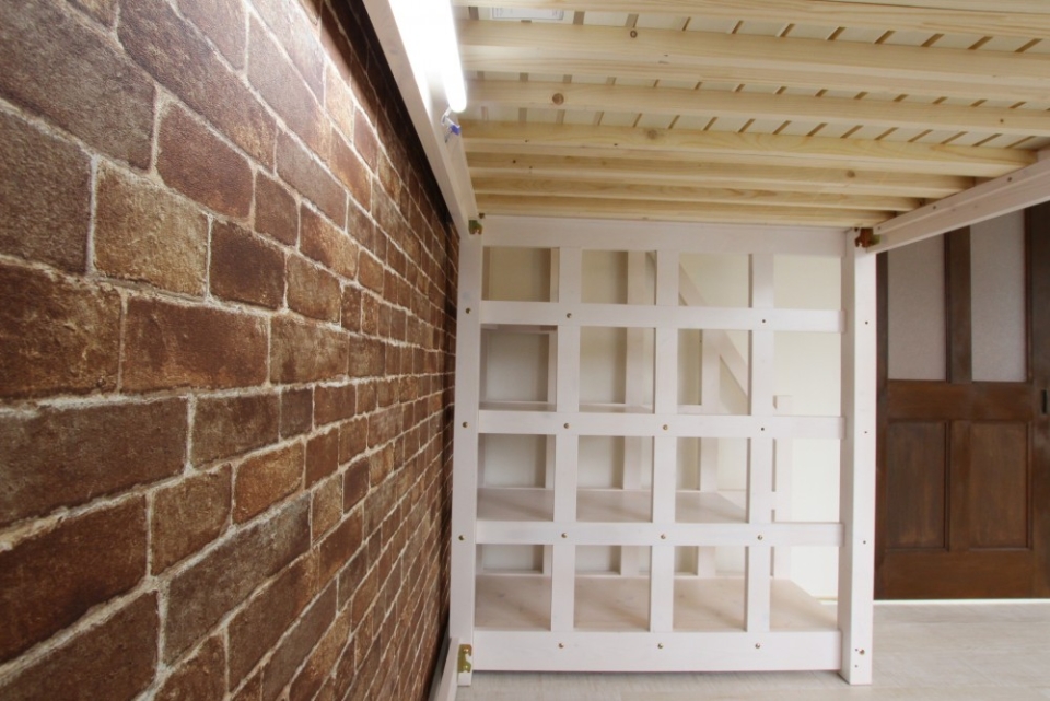 ロフトベッド下。