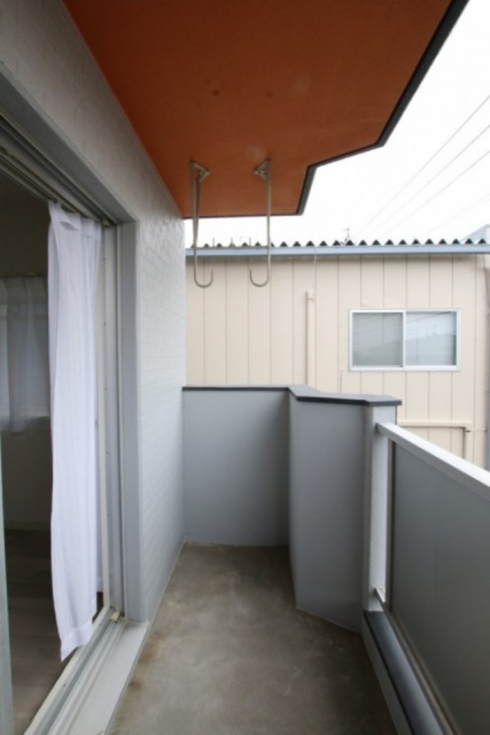 バルコニー、洗濯物が良く乾きそう