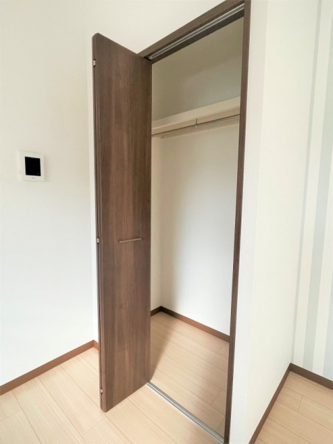 収納は奥行きもあって意外と入りそう