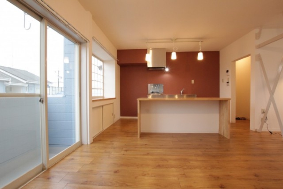 窓も大きくて採光ばっちり。