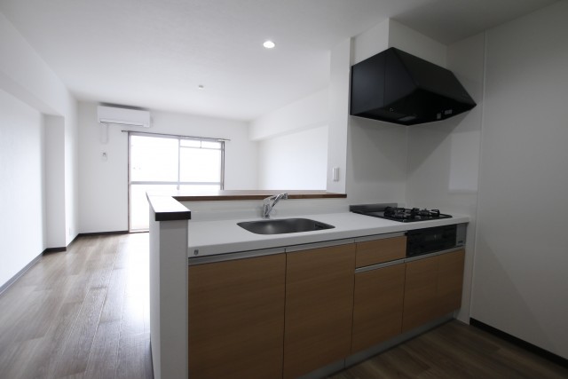 最近はやりの対面キッチン