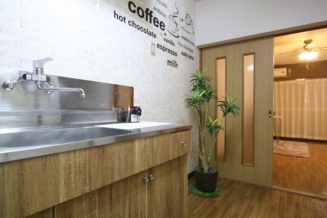 カフェ風の内装にリノベーション。