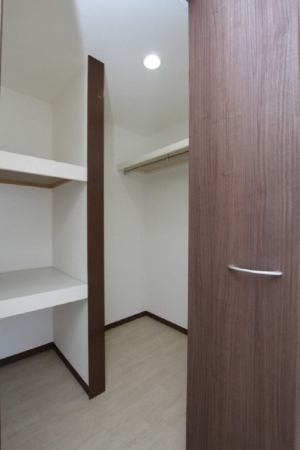 大きな収納「ウォークインクローゼット」。