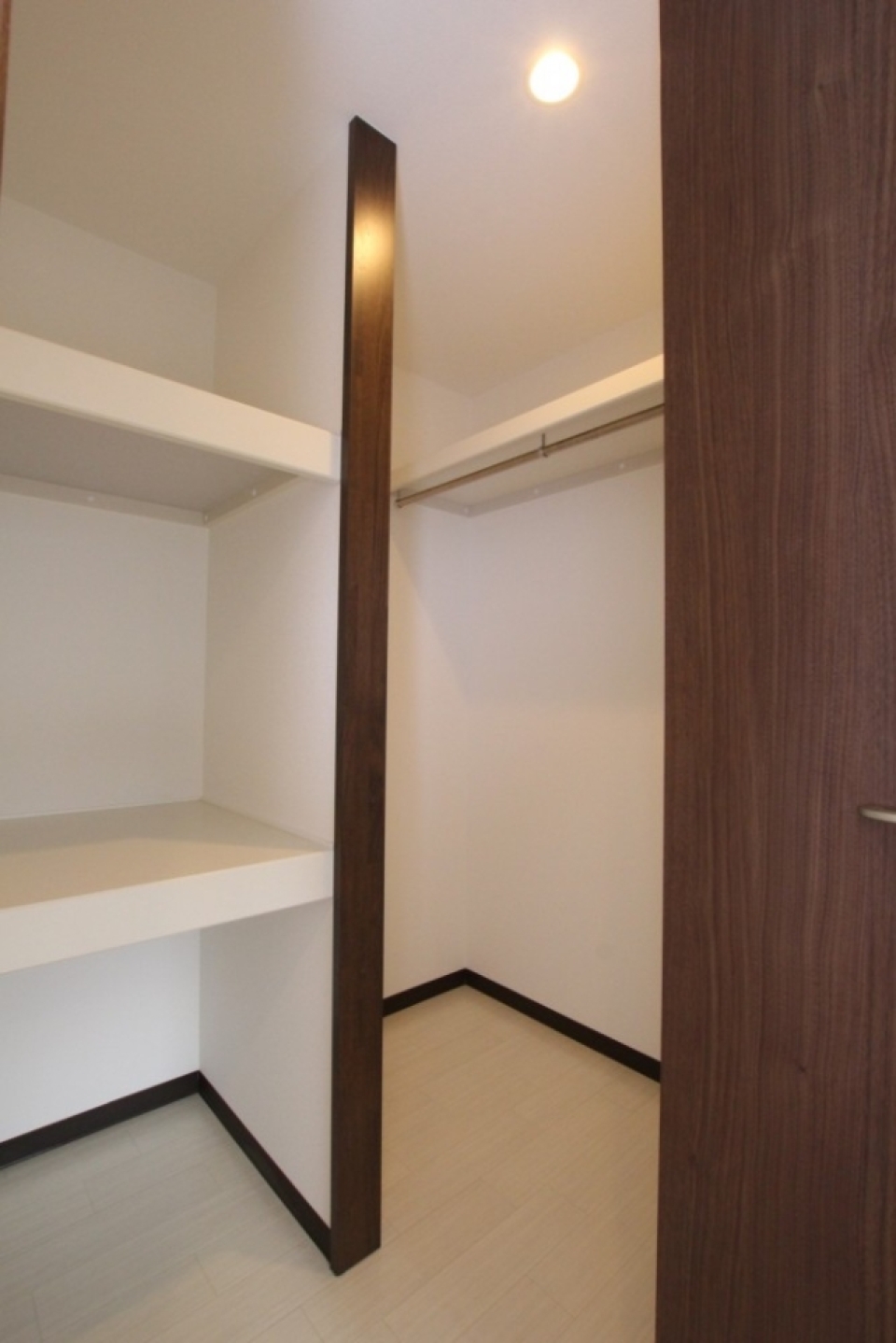 大きな収納「ウォークインクローゼット」。