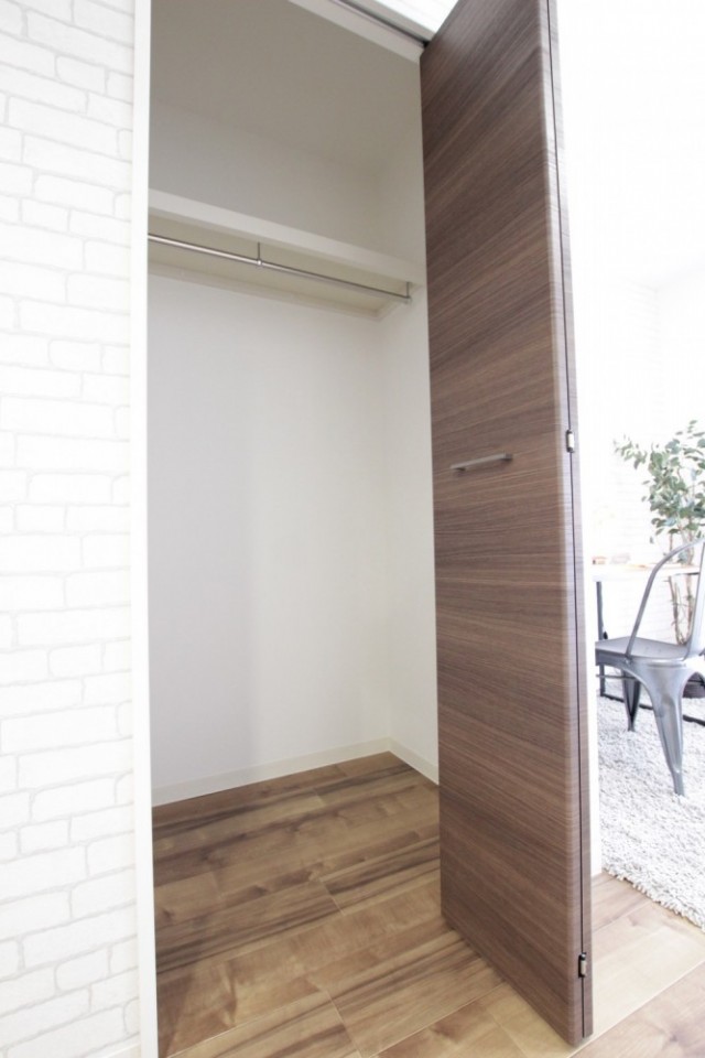 収納は意外と広いです。意外とね。