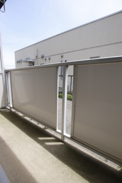 日当たりの良いバルコニー