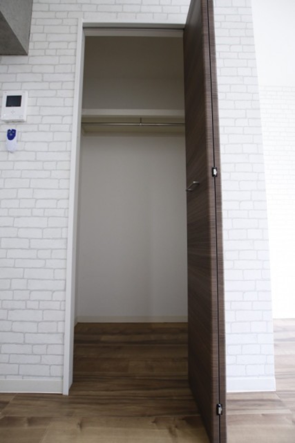 キッチン横のクローゼット