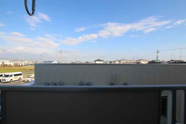 東向きのお部屋だから朝早くから陽が差し込む。