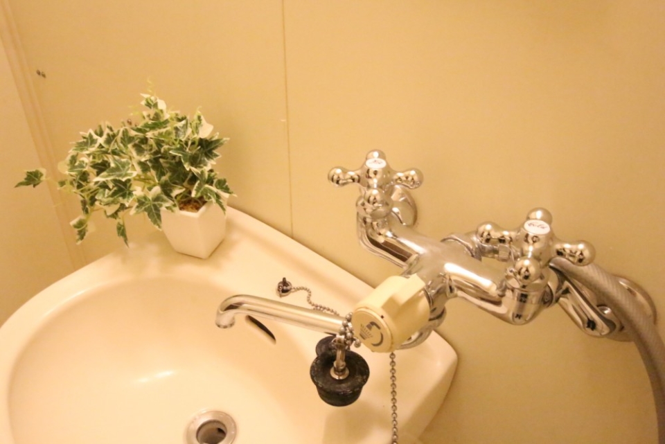 水栓蛇口も交換済み。