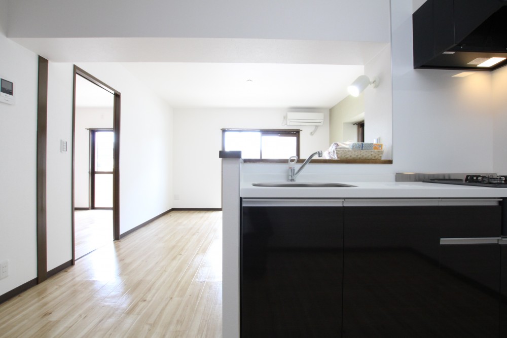 2DK&rArr;1LDKへリノベーション済。