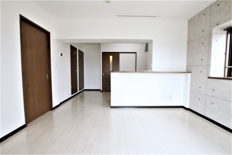 南向きで日当たりも良いリビング。