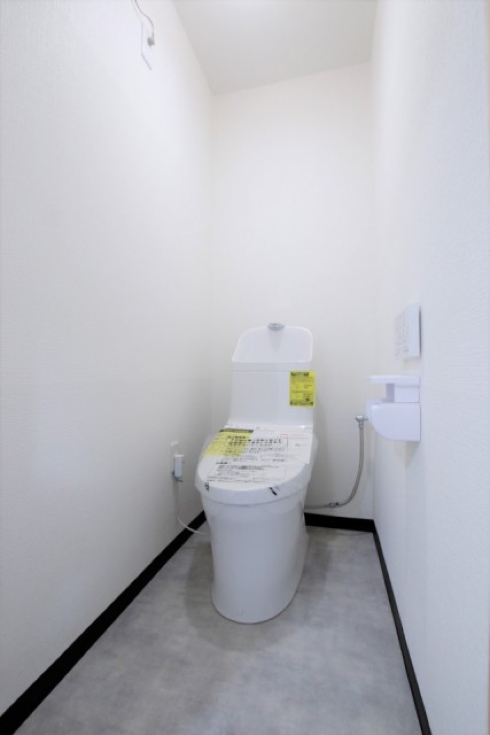 お手洗い。こちらも綺麗です。