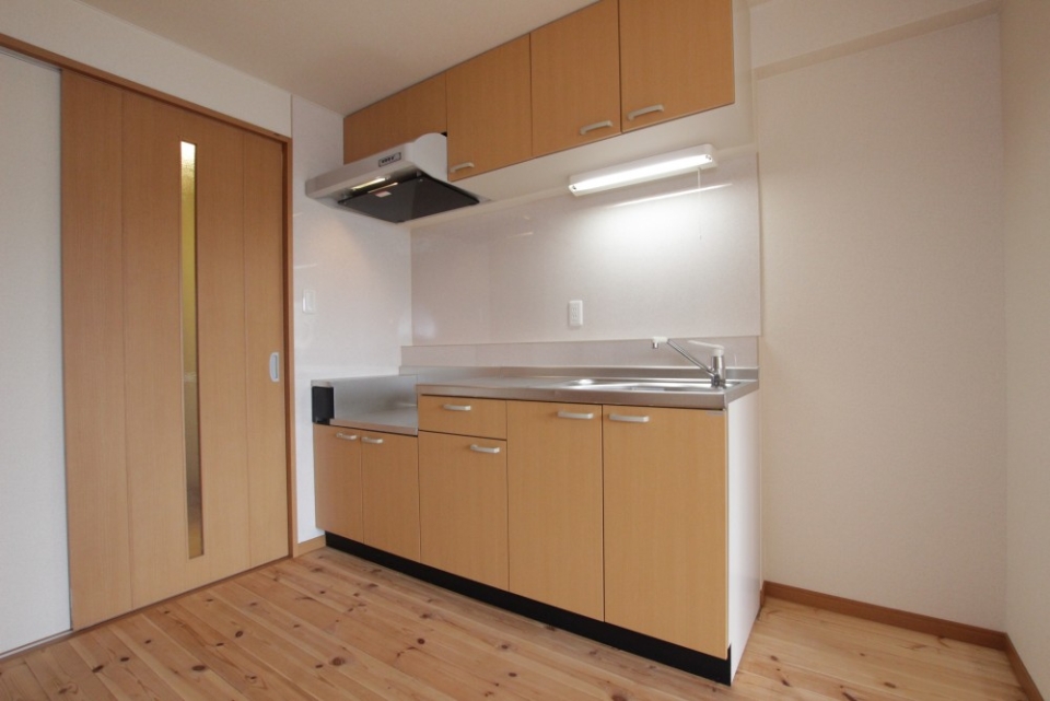 キッチンの色もナチュラルカラーでGOOD。