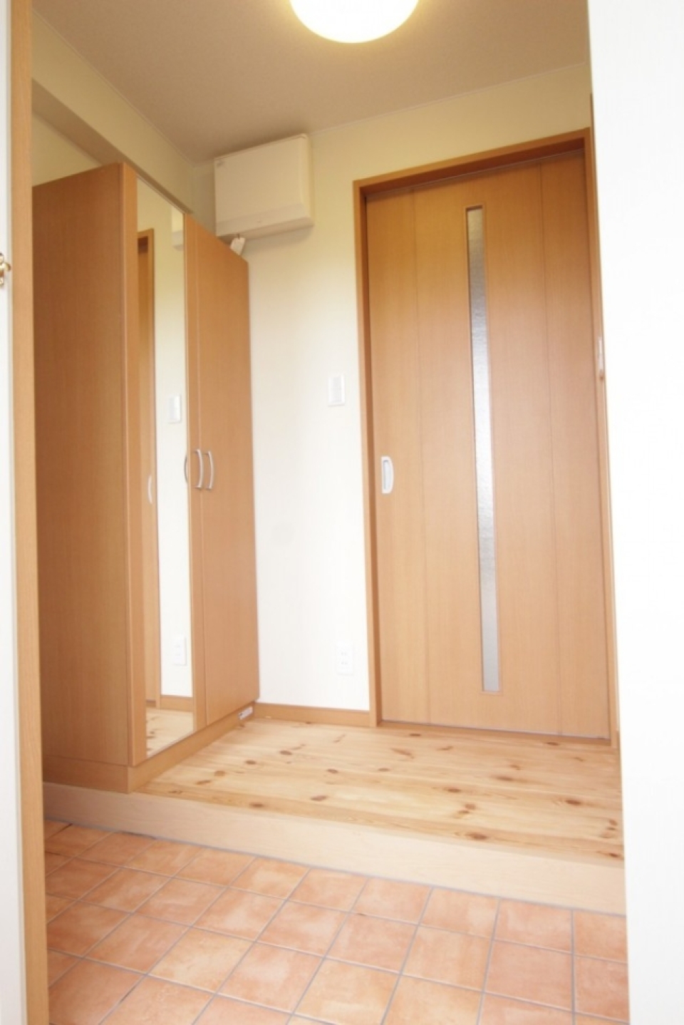 大型シューズBOX有り。