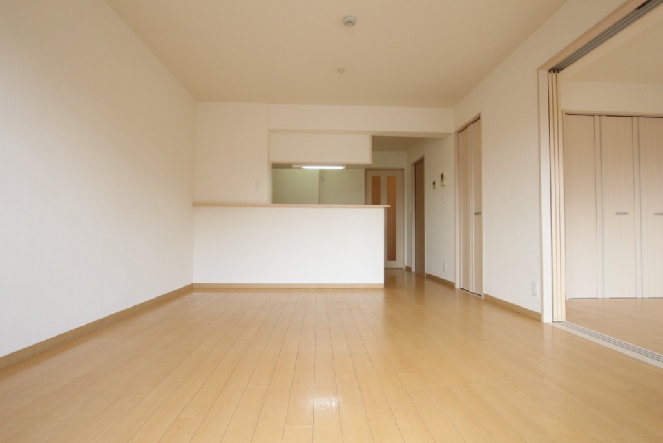 リビングと洋室で大空間のスペースになります。