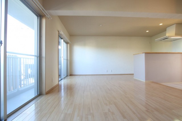 大きな玄関土間を求めている人にちょうどよいお部屋です。