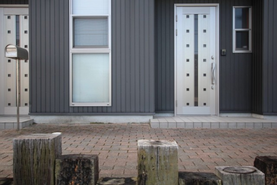 ガルバリウム鋼板がかっこいい外観