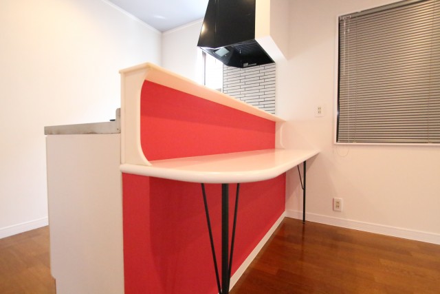 カウンターでお食事もちょっとした作業もできそうですね