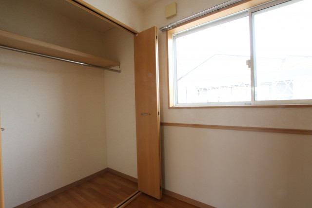 クローゼットが付いております。