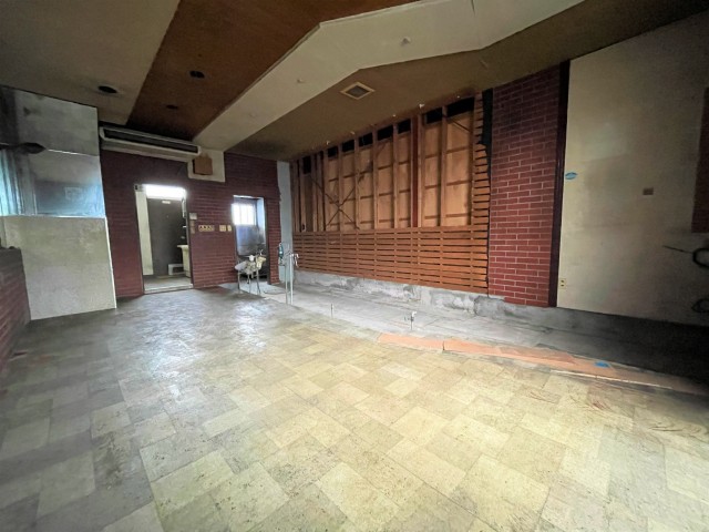 お客様はこちら側をご利用できます。