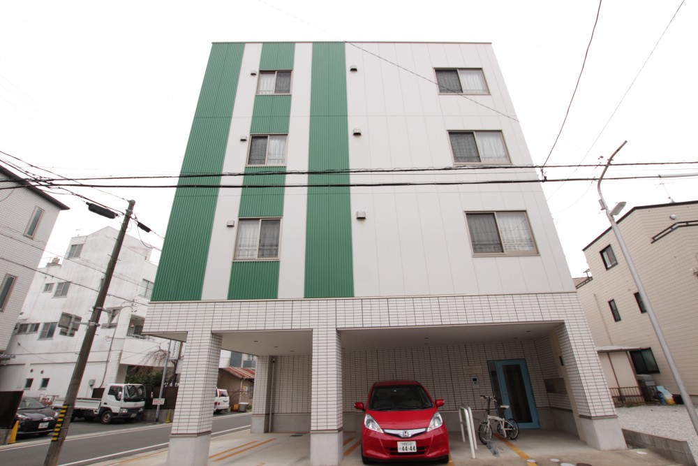 駐車場は現在は空いていないのでご注意を。