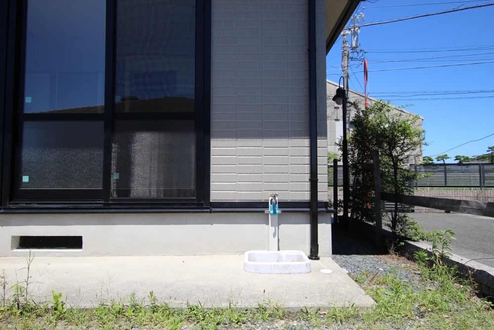 散水栓があれば洗車も子供のプールの楽々。