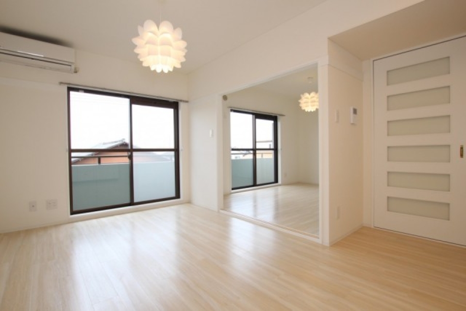 白１色に囲まれたSky LIFEを楽しもう。